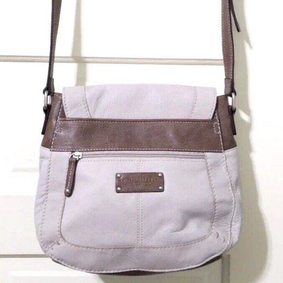 NEW Tignanello Beige Brown 100% Leather Shoulder Bag Purse Magnet Flap Adjust - Picture 2 of 13